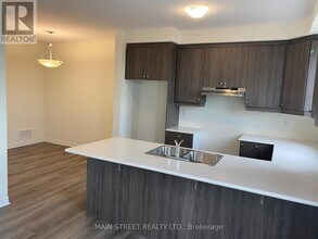 899 Ash Gate in Milton, ON - Building Photo - Building Photo