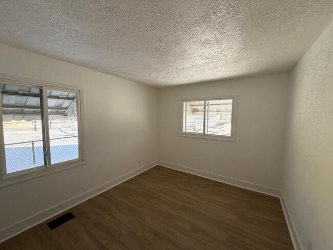 3717 Nevada Ave in Trotwood, OH - Building Photo - Building Photo