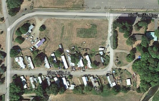 Glen Villa Mobile Home Park in Glendale, OR - Building Photo