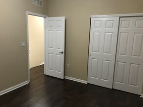 3222 NW 31st Terrace in Oakland Park, FL - Building Photo - Building Photo