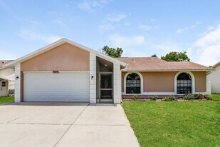 4726 Addax Dr in New Port Richey, FL - Building Photo