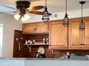 21 Saxony A-Unit -21 in Delray Beach, FL - Building Photo - Building Photo