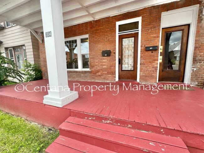 property at 704 W Galena St
