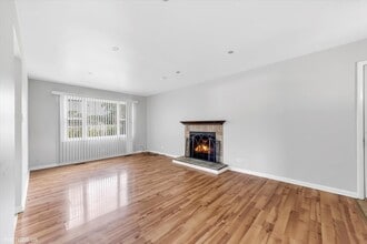 17861 Princeton Ln in Country Club Hills, IL - Building Photo - Building Photo