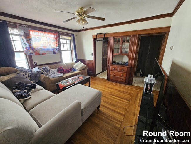7 Seagrave Rd in Cambridge, MA - Building Photo - Building Photo