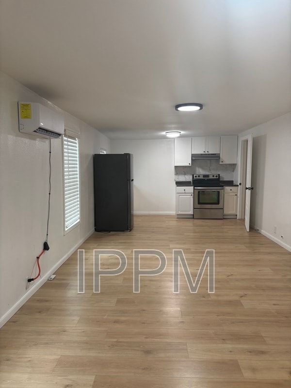 property at 619 E Pierce Ave