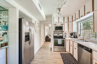 3830 NE 22nd Terrace in Lighthouse Point, FL - Building Photo - Building Photo