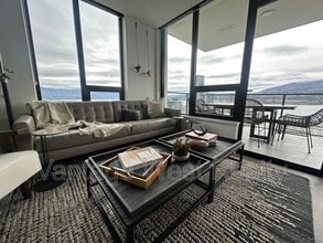 1471 St Paul St in Kelowna, BC - Building Photo - Building Photo