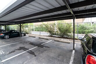500 E Riverside Dr, Unit 256 in Austin, TX - Building Photo - Building Photo