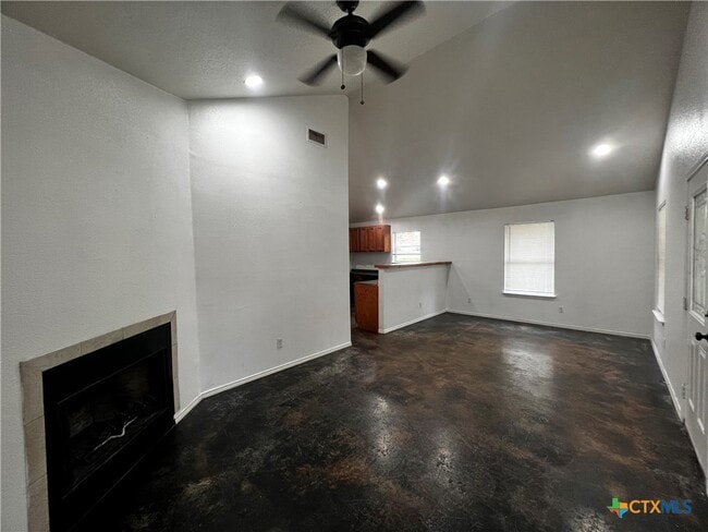 41340 FM3159 in Canyon Lake, TX - Building Photo - Building Photo