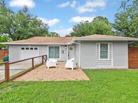 616 Long Bow Ln in Austin, TX - Building Photo