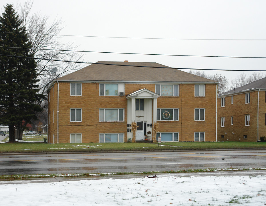 1972 Boardman Poland Rd in Youngstown, OH - Building Photo