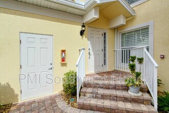 1251 Burgos Dr in Sarasota, FL - Building Photo - Building Photo