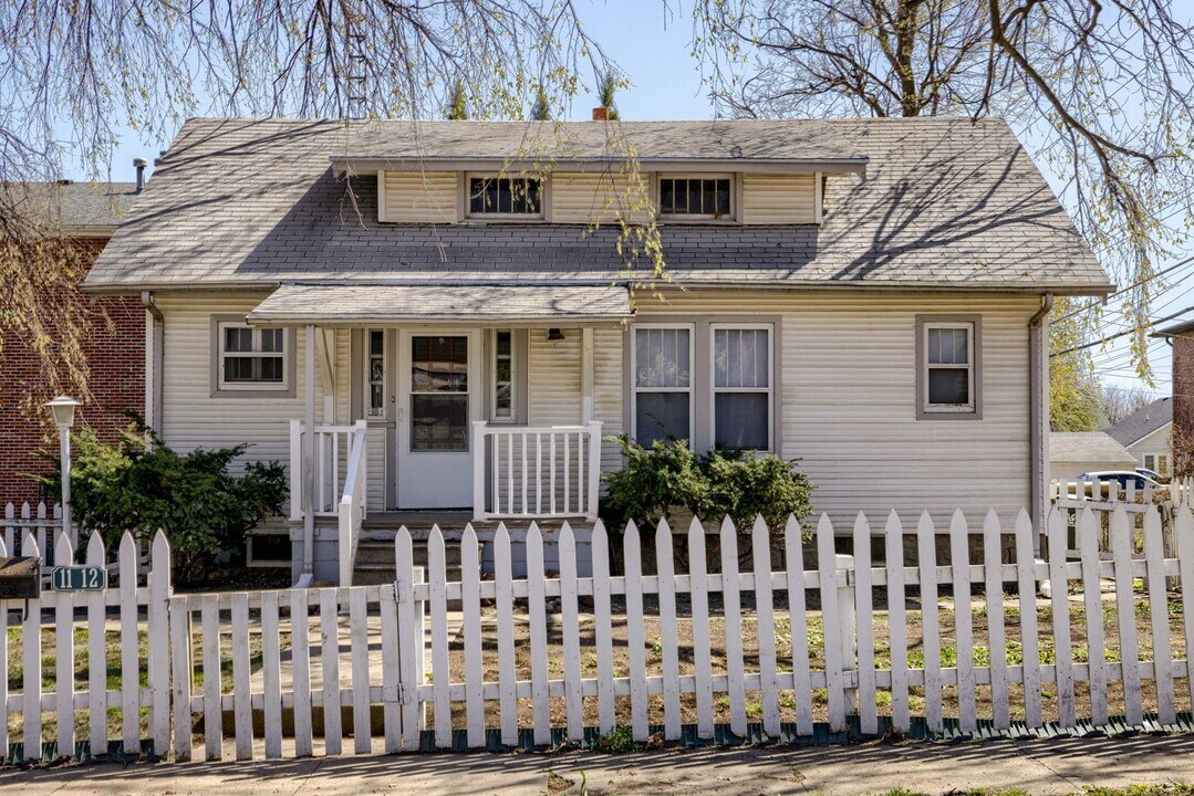 1112 S 22nd St in Lincoln, NE - Building Photo