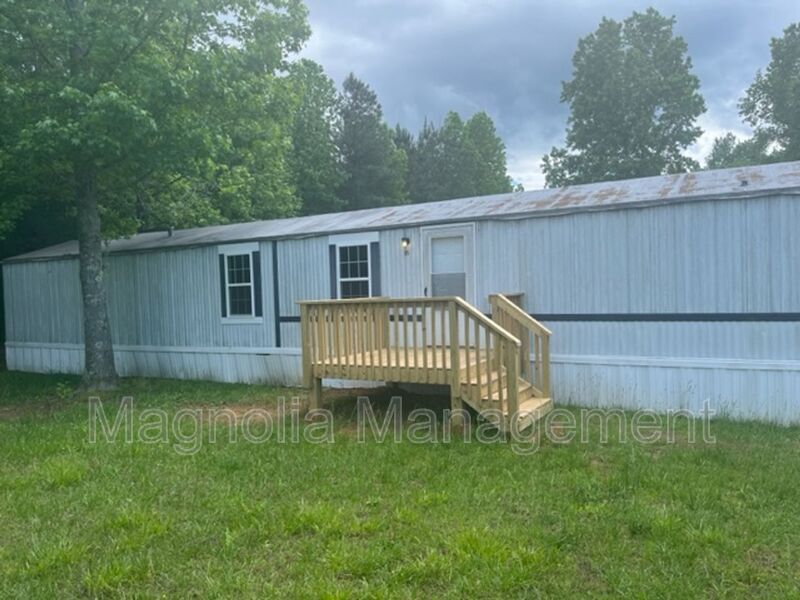 105 Limer Ln in Warrenton, NC - Building Photo