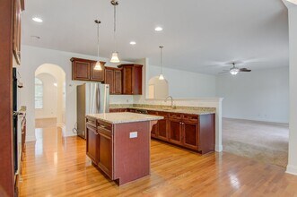 3177 Sandy Ford Rd in Newton, NC - Building Photo - Building Photo