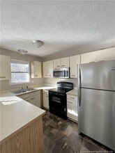 1018 Wood Creek Dr in Fayetteville, NC - Building Photo - Building Photo