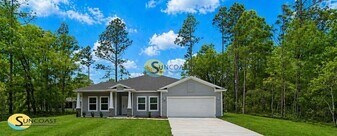 11108 N Morrell Dr in Citrus Springs, FL - Building Photo