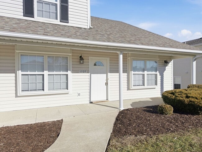 1707-1709-1709 Juniper Dr in Columbia, MO - Building Photo - Building Photo