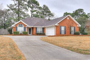 529 St Julian Pl in North Augusta, SC - Building Photo