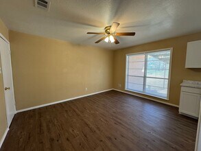 1108 Duvall Dr in Killeen, TX - Building Photo - Building Photo