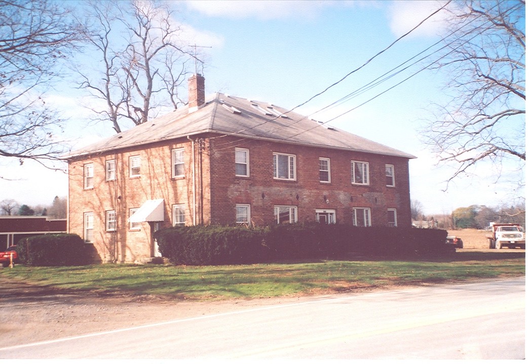 330 Route 26 A in Stuyvesant, NY - Building Photo