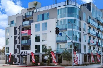 THE ROSE. at OVERLAND in Los Angeles, CA - Foto de edificio - Building Photo