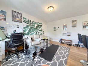 165 Vroom St in Jersey City, NJ - Building Photo - Building Photo