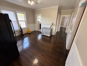 170 King St in Fall River, MA - Building Photo - Building Photo