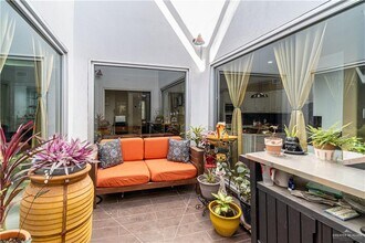 19 S Col Rowe Blvd in McAllen, TX - Building Photo - Building Photo