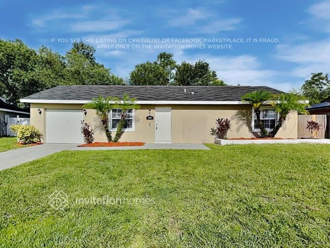 property at 302 Iowa Woods Cir W