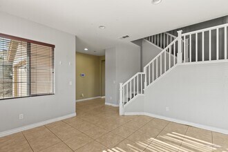 28560 Sunridge Ct in Menifee, CA - Foto de edificio - Building Photo