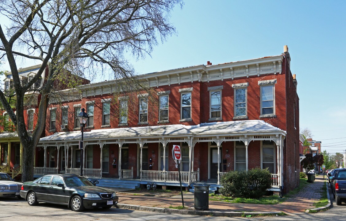 315-321 W Clay St in Richmond, VA - Building Photo