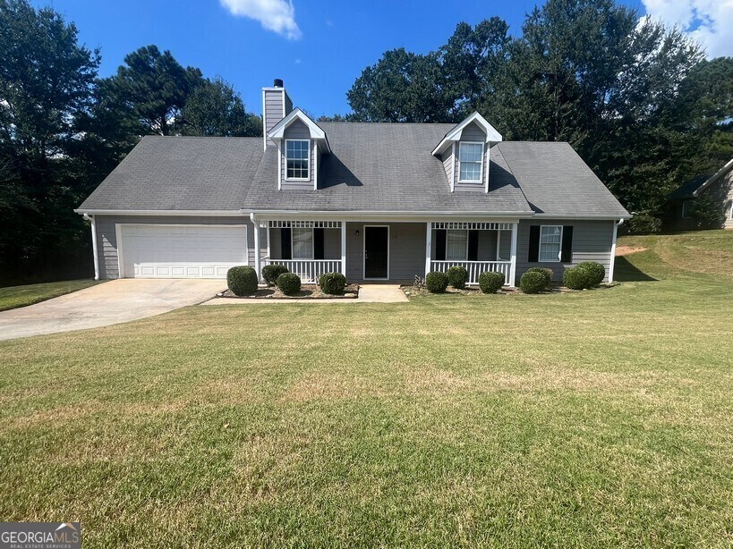 115 Falcon Ridge Dr in Covington, GA - Building Photo