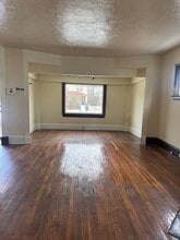 9402 Pierpont Ave in Cleveland, OH - Building Photo - Building Photo