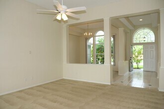 3948 Brookmyra Dr in Orlando, FL - Foto de edificio - Building Photo