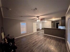 1938 Garden Rd in Pearland, TX - Building Photo - Building Photo