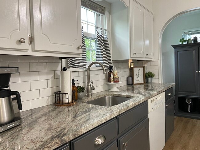 property at 610 S Center Ave