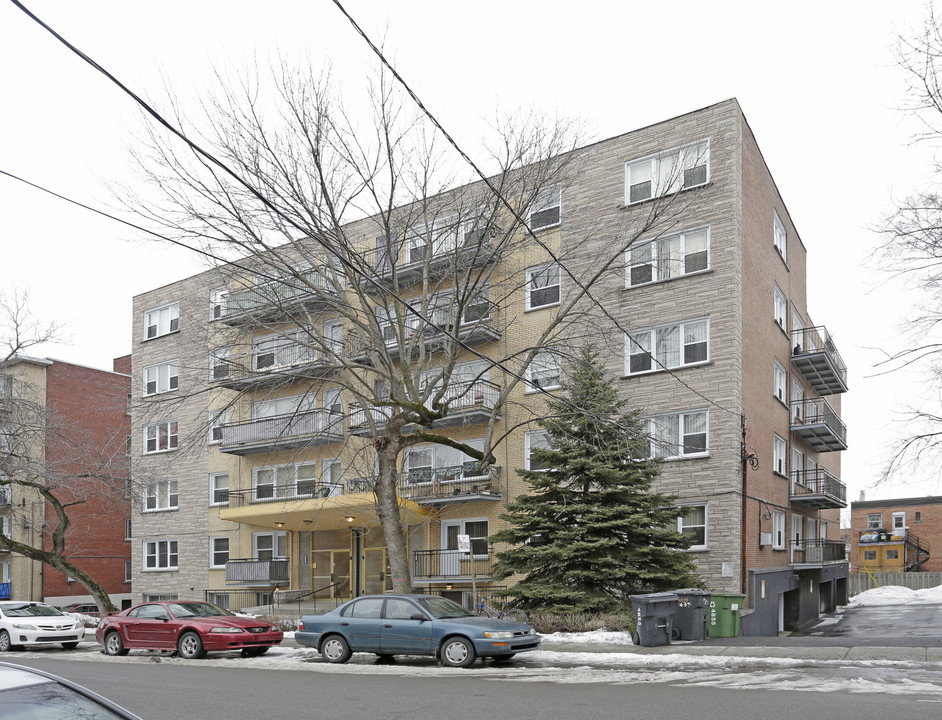 4845 Bourret in Montréal, QC - Building Photo