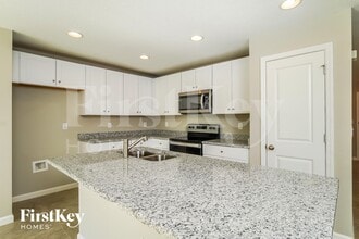 236 Southern Breeze Lp in Winter Haven, FL - Foto de edificio - Building Photo