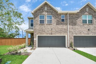 10303 Rosemary in Rosharon, TX - Building Photo