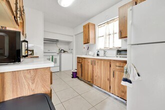 3774 92nd Ln N in West Palm Beach, FL - Building Photo - Building Photo