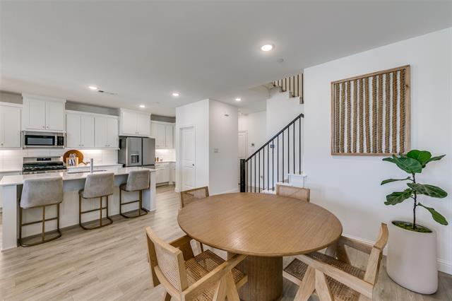 8845 Stablehand Mews in Frisco, TX - Building Photo