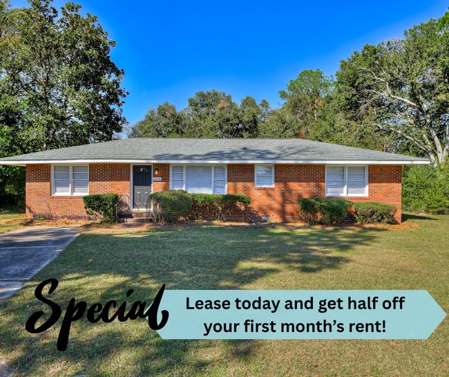 property at 2618 Providence Ct