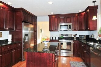 45 S Crescent Circuit in Boston, MA - Building Photo - Building Photo