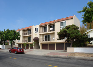 Capri by the Sea in Oceanside, CA - Building Photo - Building Photo