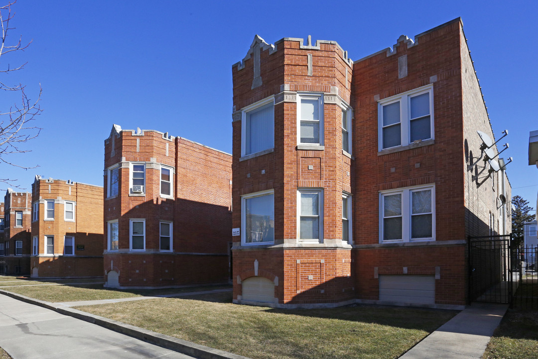 6623 S Sacramento Ave in Chicago, IL - Building Photo