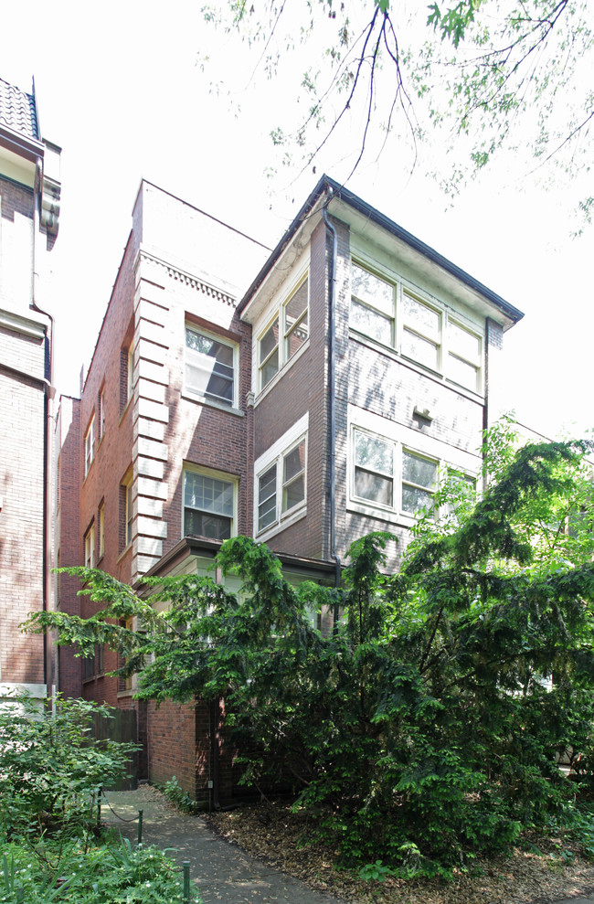 5419 S Hyde Park Blvd in Chicago, IL - Building Photo - Building Photo