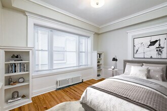 1369 Hyde in San Francisco, CA - Foto de edificio - Building Photo