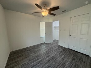 800 Sycamore St in Commerce, TX - Building Photo - Building Photo